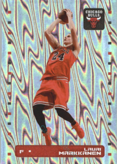 Lauri Markkanen 2019/20 Panini sticker Euro ed. foil #94