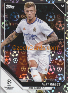 Toni Kroos 2021/22 Topps UCL Starball parallel #13