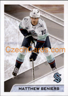 Matthew Beniers 2022-23 Topps NHL sticker International Ice #624