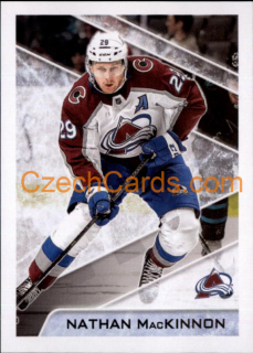 Nathan MacKinnon 2022-23 Topps NHL sticker International Ice #634