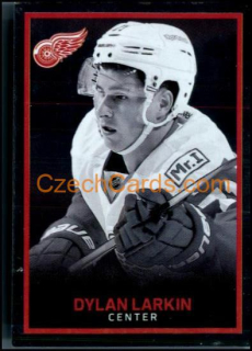 Dylan Larkin 2017/18 Panini NHL sticker foil #69